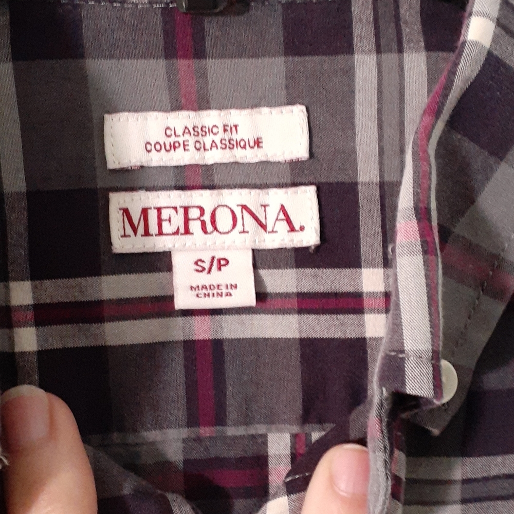 Mens button down - Picture 2 of 2